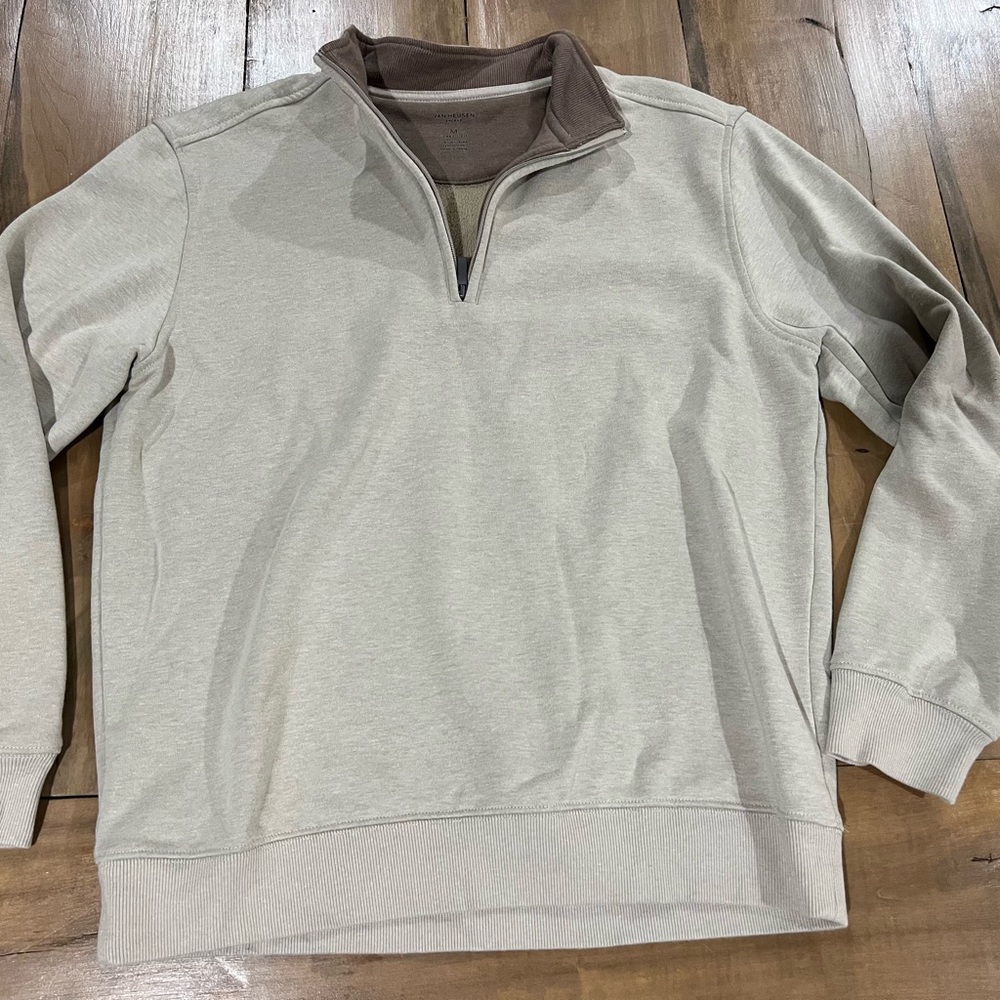 Van Heusen Flex Men’s Quarter Zip Pullover, Size Medium, Beige